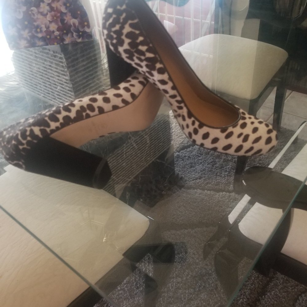 ANN TAYLOR SHOES - Picture 3 of 9